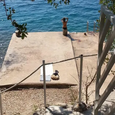 度假居 Jadranovo 卓得诺沃