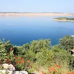 بيت للعطل Jadranovo